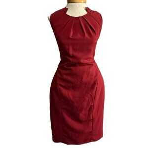 Kardashian Kollection Xtra Small Burgundy form fitting Midi‎ dress